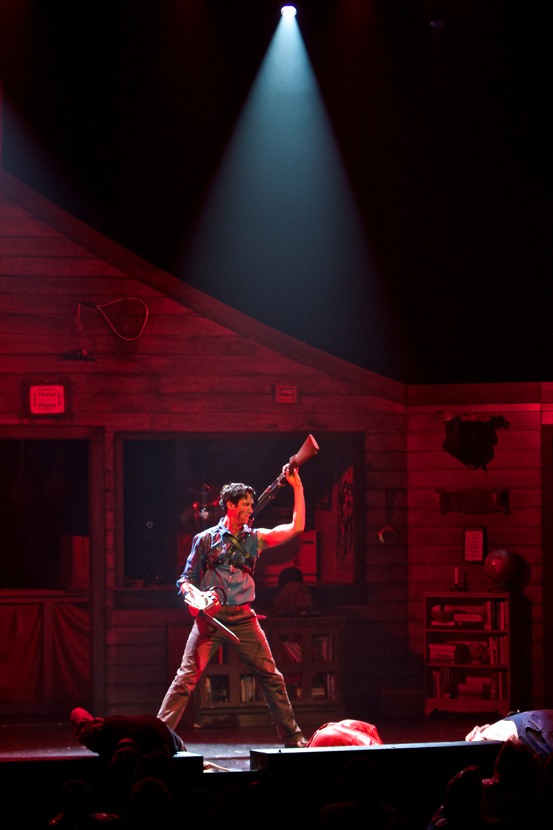 Prince Music Theater
Philadelphia, Pa
October 4, 2013

DerekBrad.com